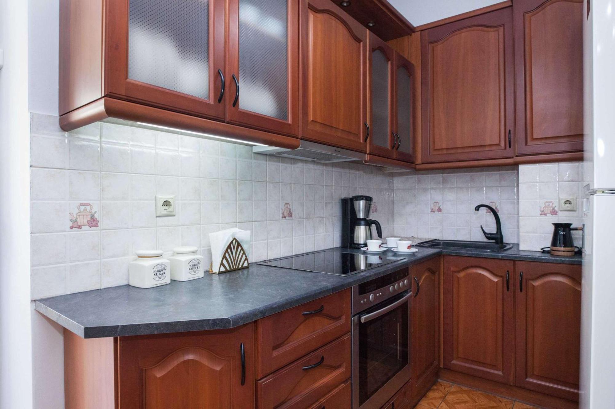 Central 2 Bd Apt With Balcony By Monastiraki Atény Exteriér fotografie